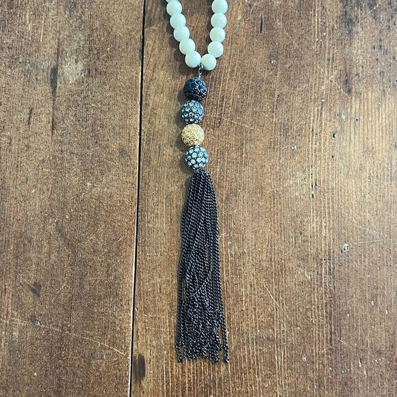 Stella & Dot Necklace  - Picture 3 of 3